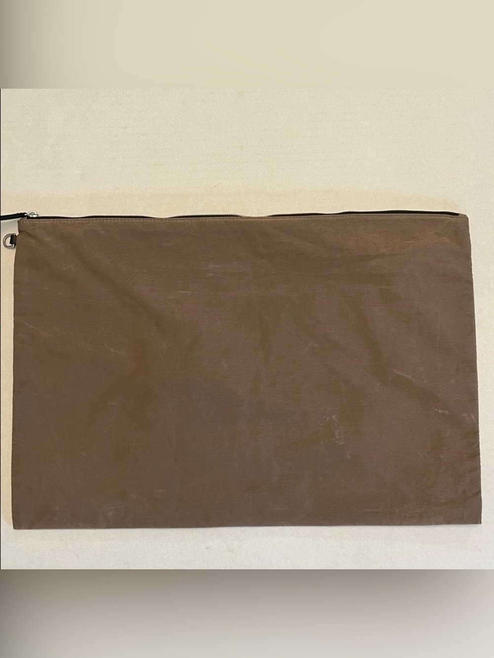 VEE LARGE TAN BROWN LUXURY TRAVEL OR EVERYDAY BAG / POUCH ZIP TOP UNISEX